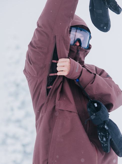 24 Men's Pillowline Goretex 2L Jacket